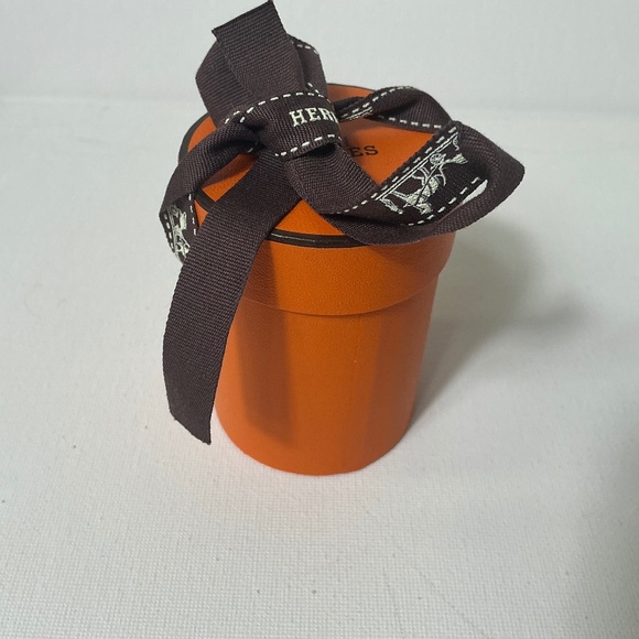 Hermes Twilly Scarf Box - Picture 2 of 2